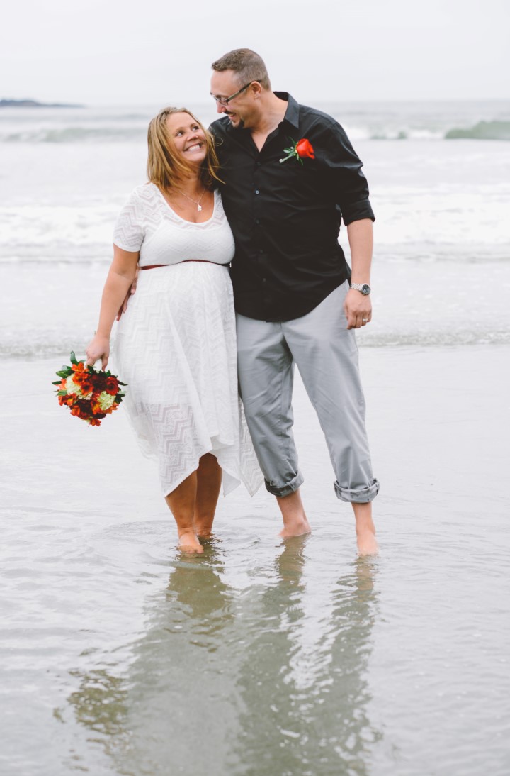 Just Wed West Coast Elope Vancouver Island Wedding Magazine