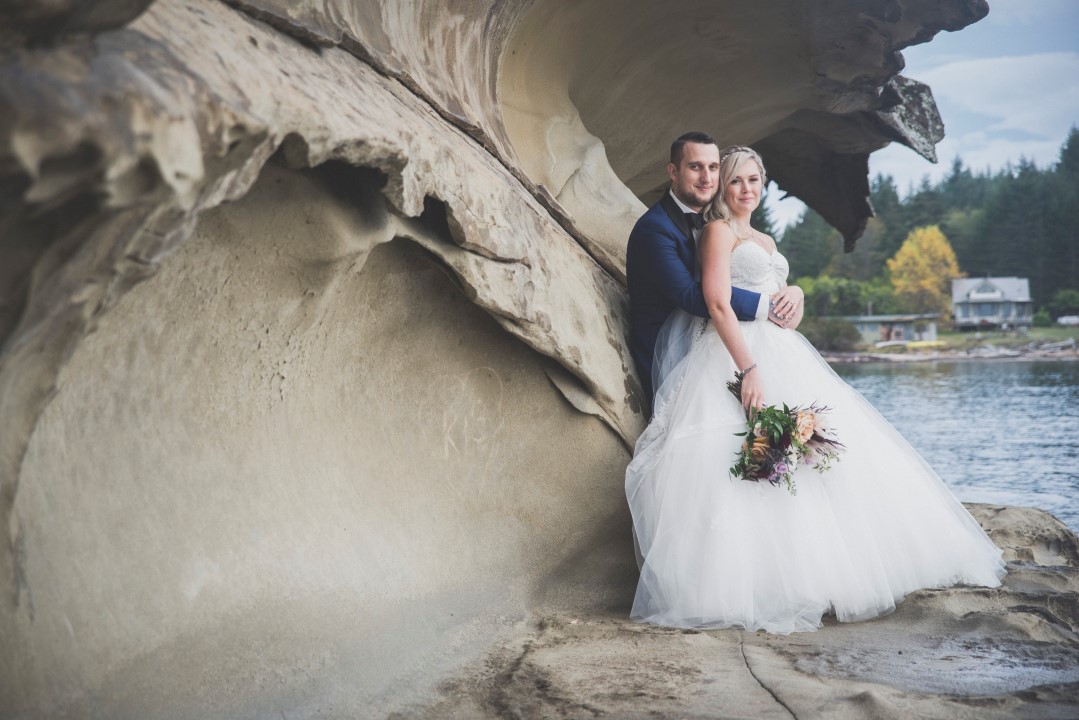 Newlyweds by Rock Ocean View West Coast Weddings Magazine s