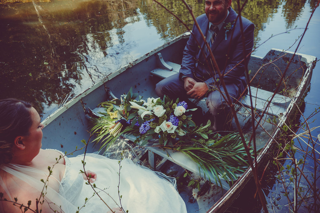 Newlywed in Boat Nanaimo Vancouver Island