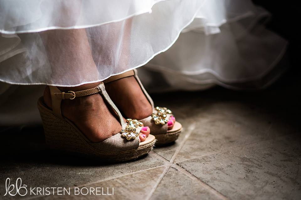 West Coast Weddings Magazine Fabulous Bridal Shoes