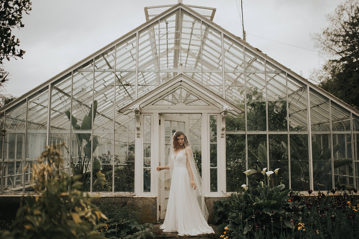 West Coast Weddings Magazine Hatley Castle GlassHouse