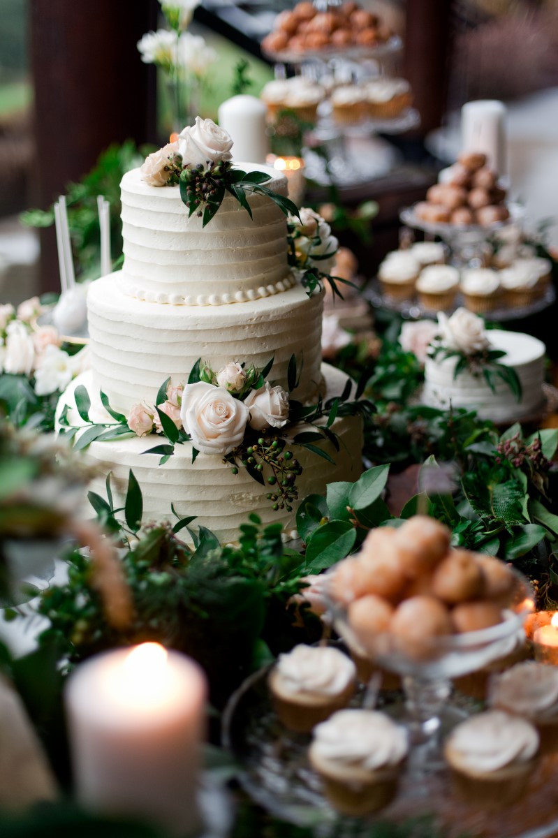 Gorgeous Greenery & Sweet Cakes West Coast Weddings Magazine Vancouver Island Weddings