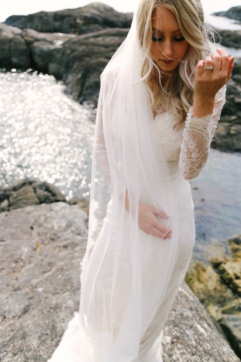 The Maggie Sottero Barefoot Bride Session West Coast Weddings Magazine Vancouver Island