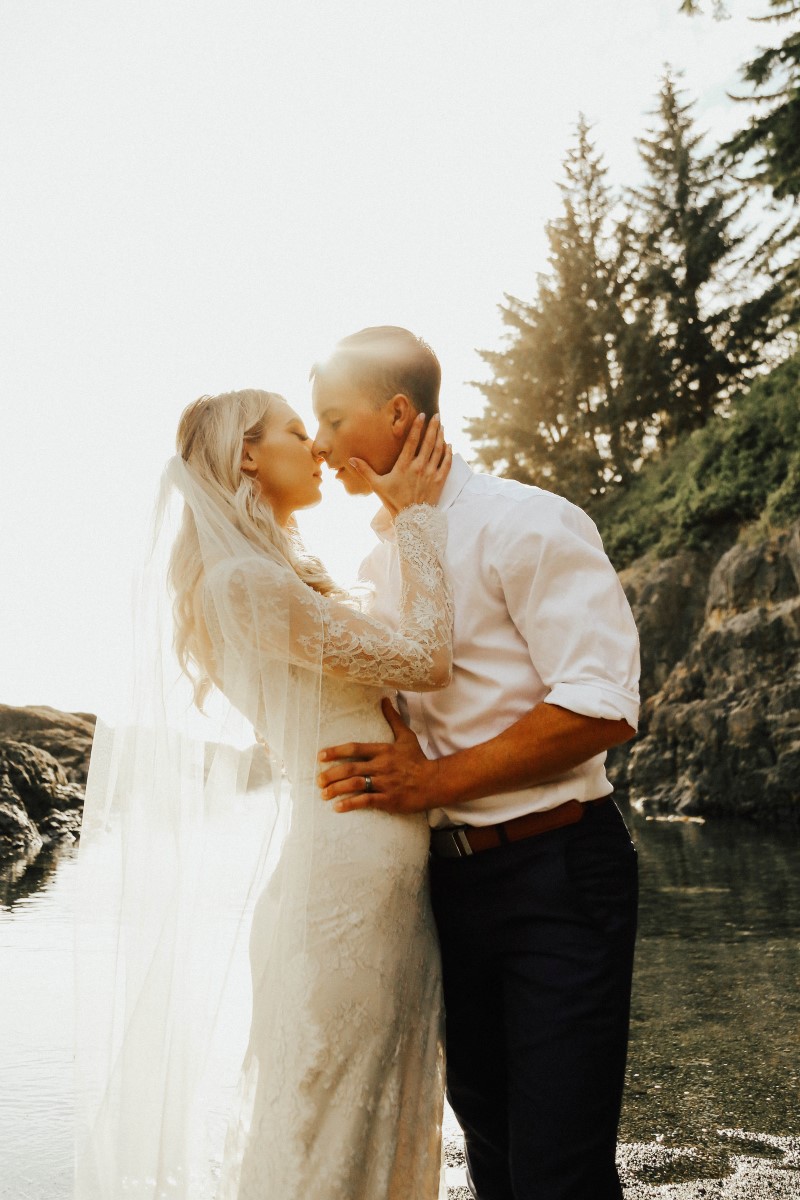 The After Wedding Session West Coast Weddings Magazine Vancouver Island