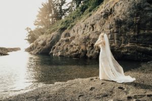 The Maggie Sottero Barefoot Bride Session West Coast Weddings Magazine Vancouver Island