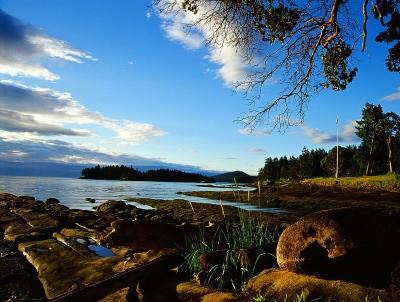 Galiano Oceanfront Inn and Spa West Coast Weddings Magazine Venue Showcase