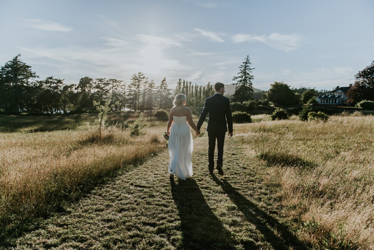 Seaside Elopement on Vancouver Island West Coast Weddings BC Wedding Magazine