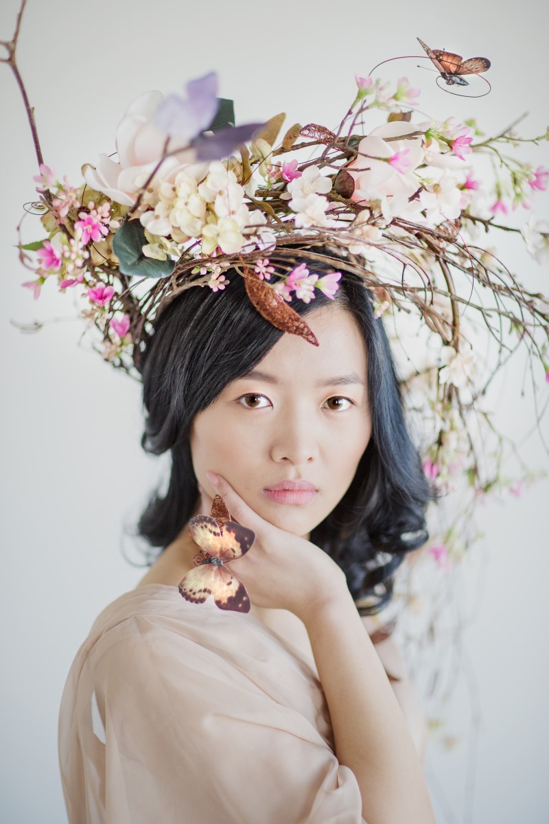 Floral Headdress Asian Botanical Beauty Maru Photography Deborah Lee Designs West Coast Weddings Magazine