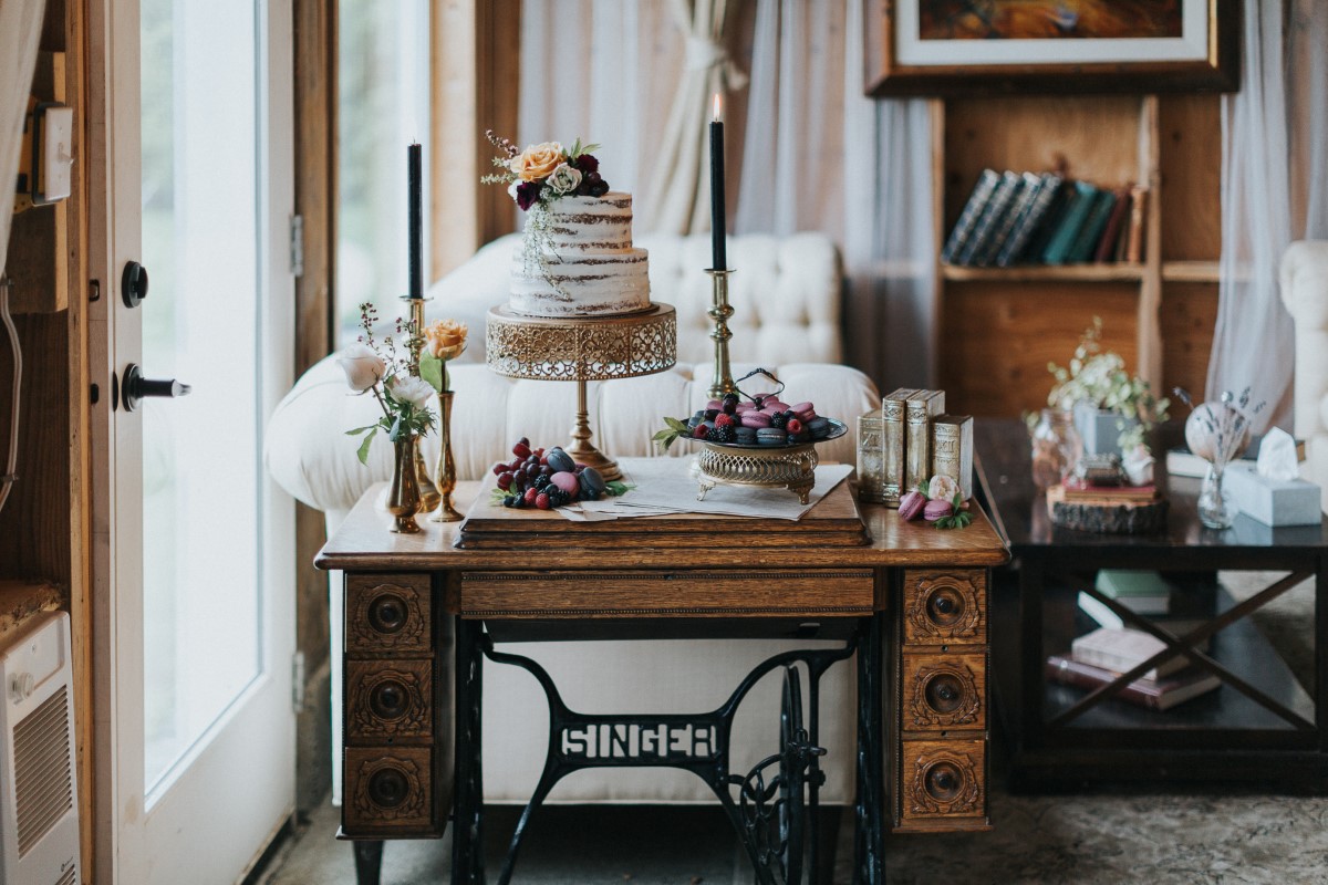 Singer sewing machine with wedding cake Moody Blue Romance Summer Rayne Photo West Coast Weddings Magazine