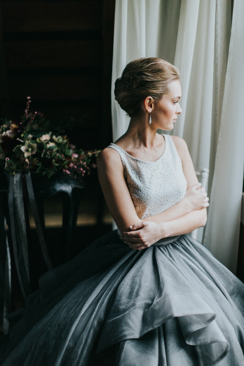 Perfect Bride Moody Blue Romance Summer Rayne Photo West Coast Weddings Magazine