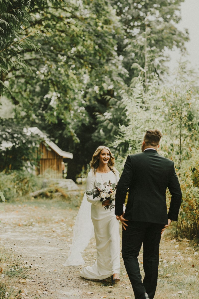 First Look Elegant Woodland West Coast Weddings Magazine Vancovuer