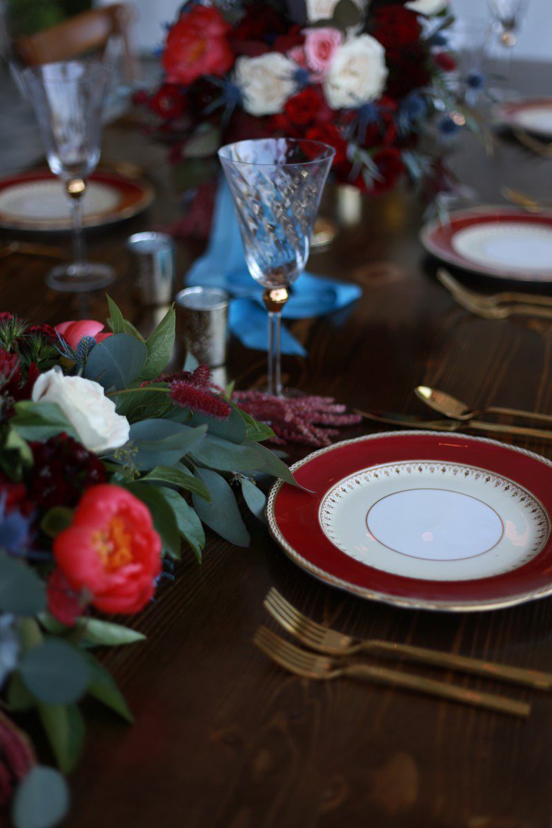 Burgandy Floral Head Table and Edged Plates Champagne Reception