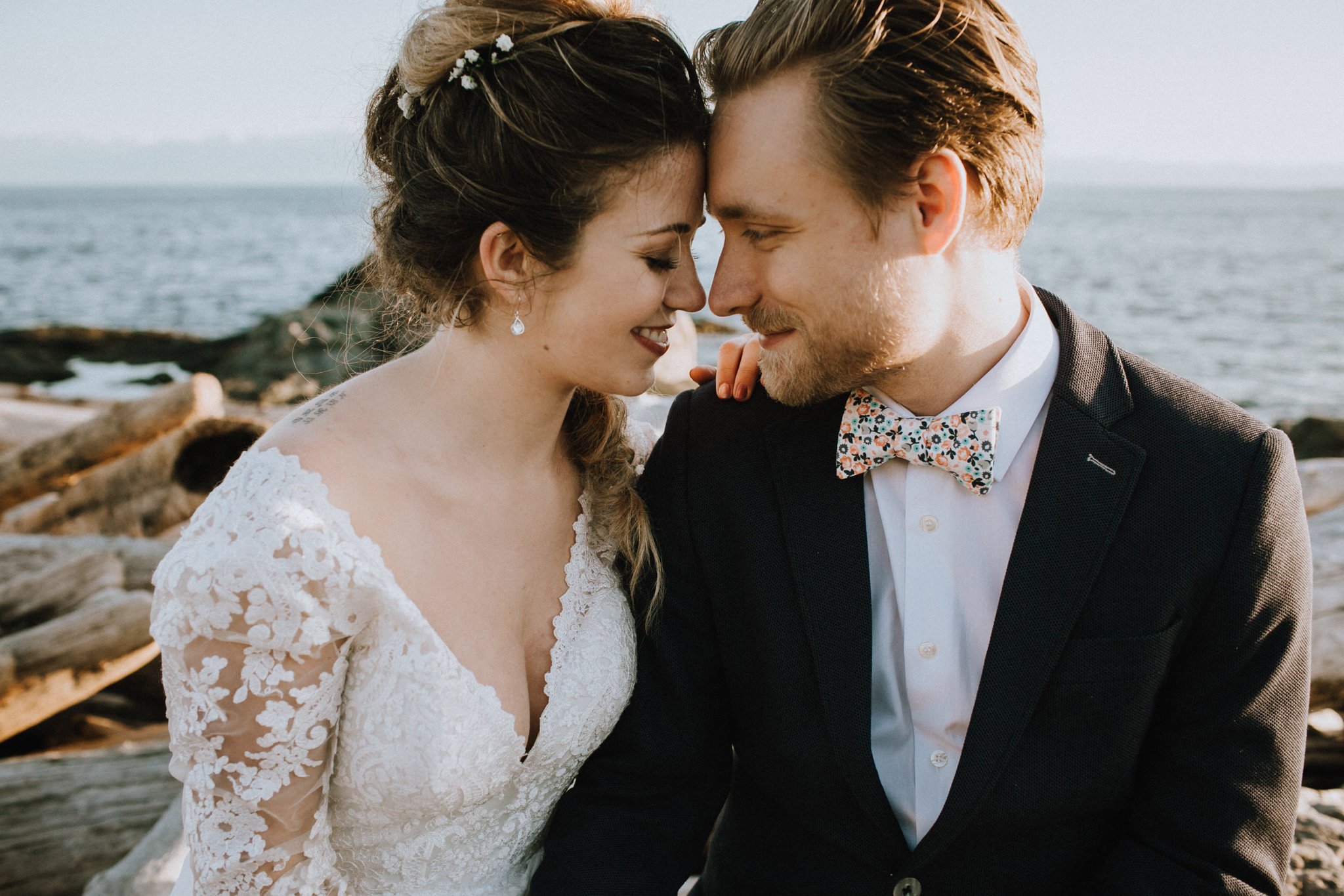 Beach Bridal Session V Neck Lis Simon Lace Gown West Coast Weddiings Magazine