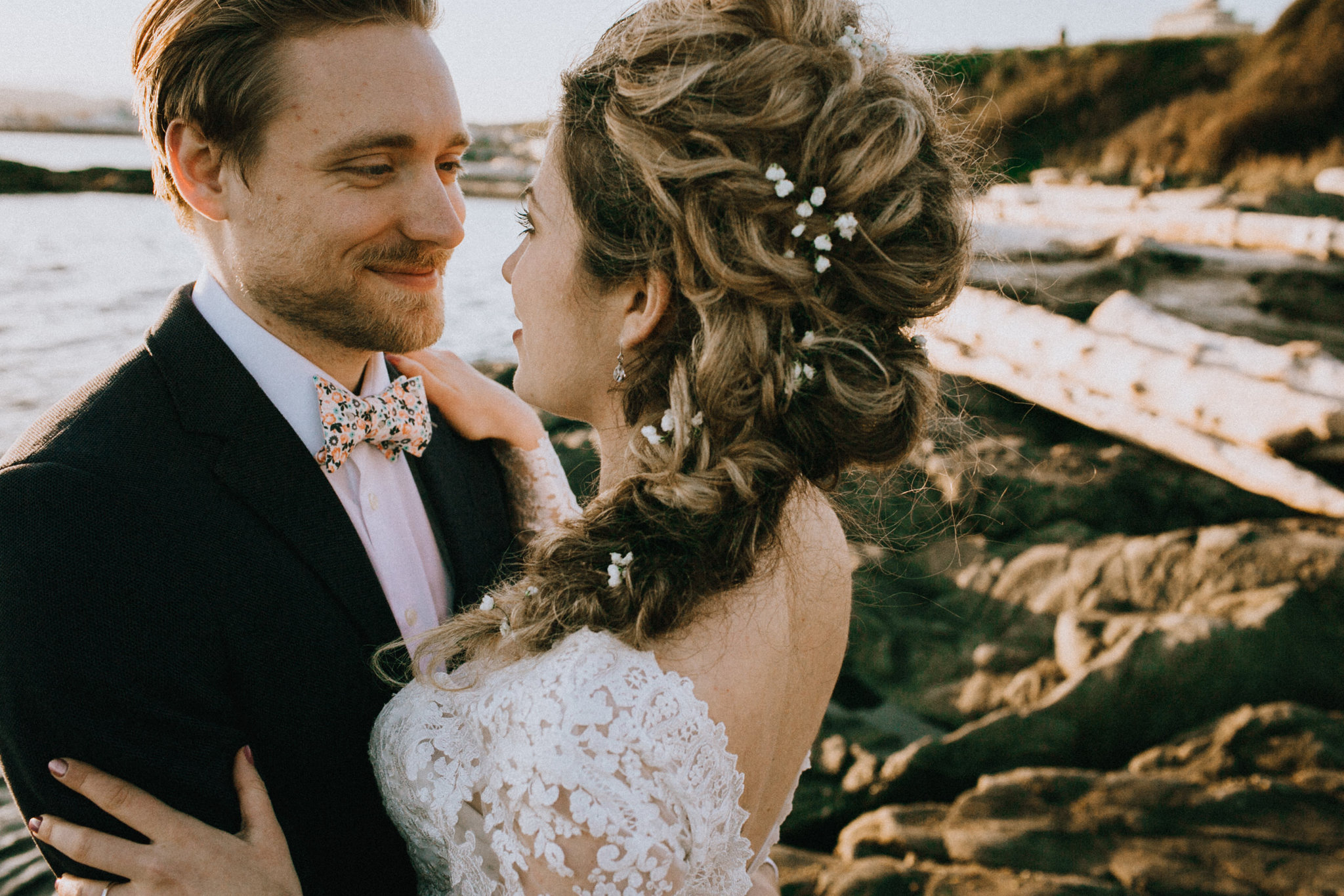 Beach Bridal Session Artistry by Alexa Babys Breath in Brides Hair West Coast Weddings Magazine