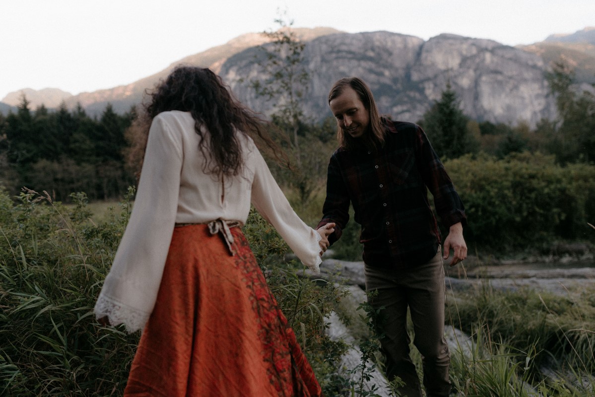 Squamish Engagement by Hennygraphy West Coast Weddings Magazine