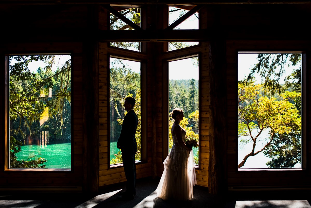 Blue Skies + Ocean Views at Pearson College by Pebble and Pine Photography Vancouver Island Wedding Magazine