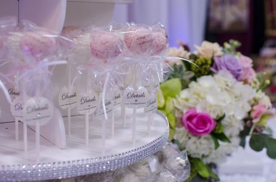 Cakepop Wedding Favours