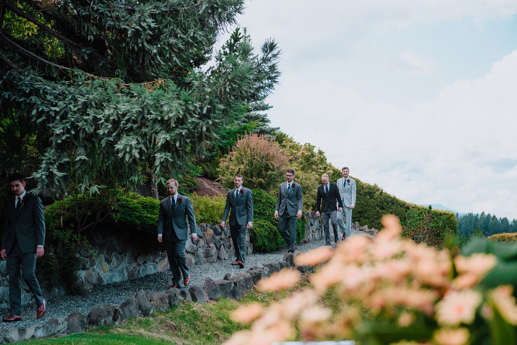 Groomsman in a row at Arbutus Ridge Golf Club on Vancouver Island