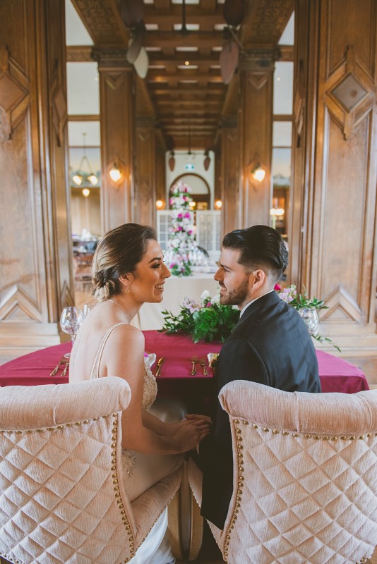 Newlyweds at sweetheart table by Sublime Celebrations in Bengel Lounge Vancouver Island