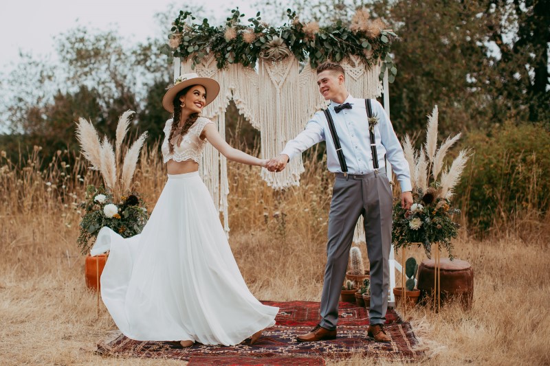 Vancouver Island Stylish Southwest Bride and Groom Captured by Henhouse Photo Co.