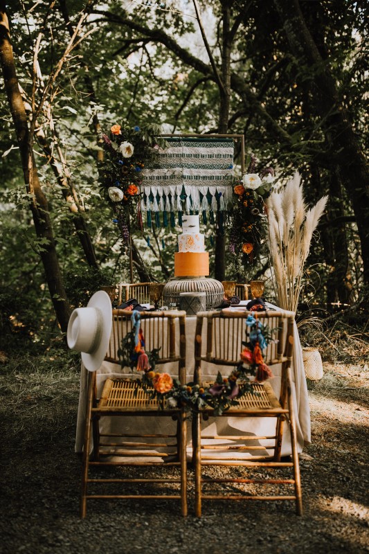 Love and Llama Wedding Decor by Trend Decor