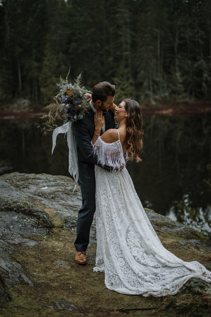 Newlyweds at Vancouver Island lake with House of Beauty 