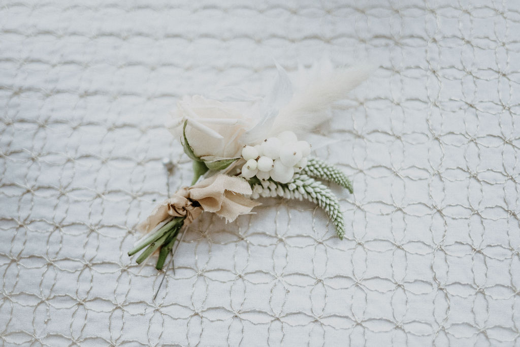 Boutonierre for Groom with white rose and pampas grass