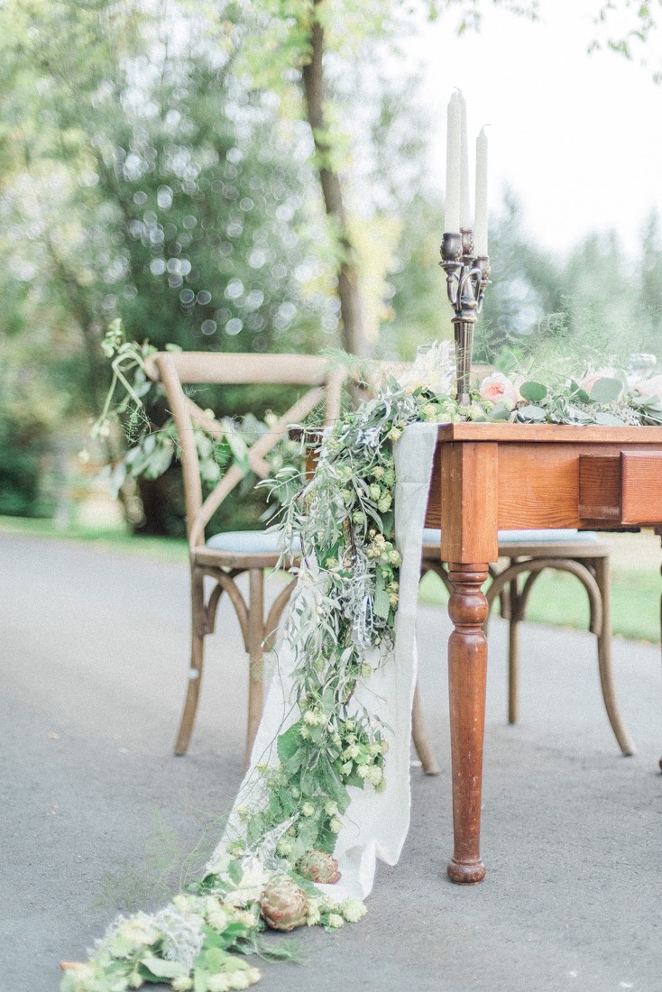 Floral cascades off edge of table