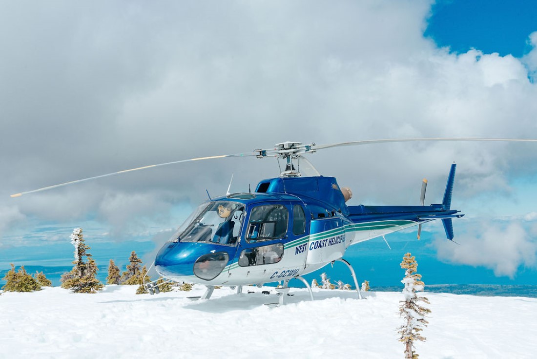 Wedding From Above Janayh Wright Photography West Coast Helicopters