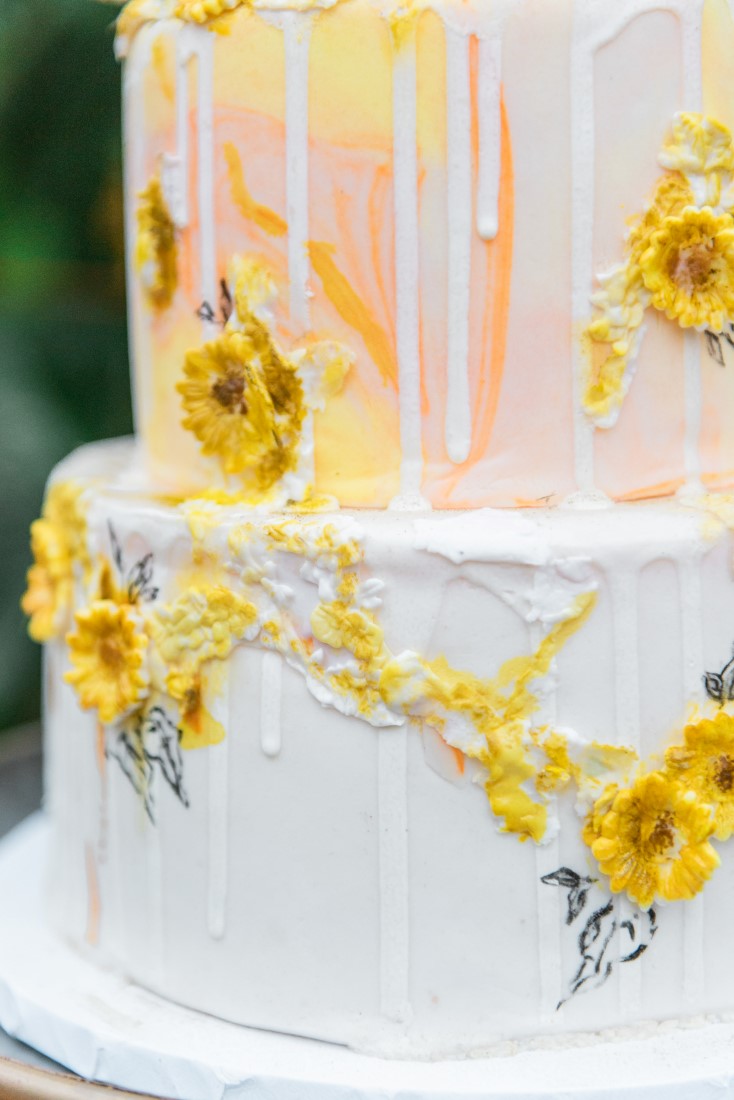 Sunflowers and Sunshine Wedding Inspo closeup of cake