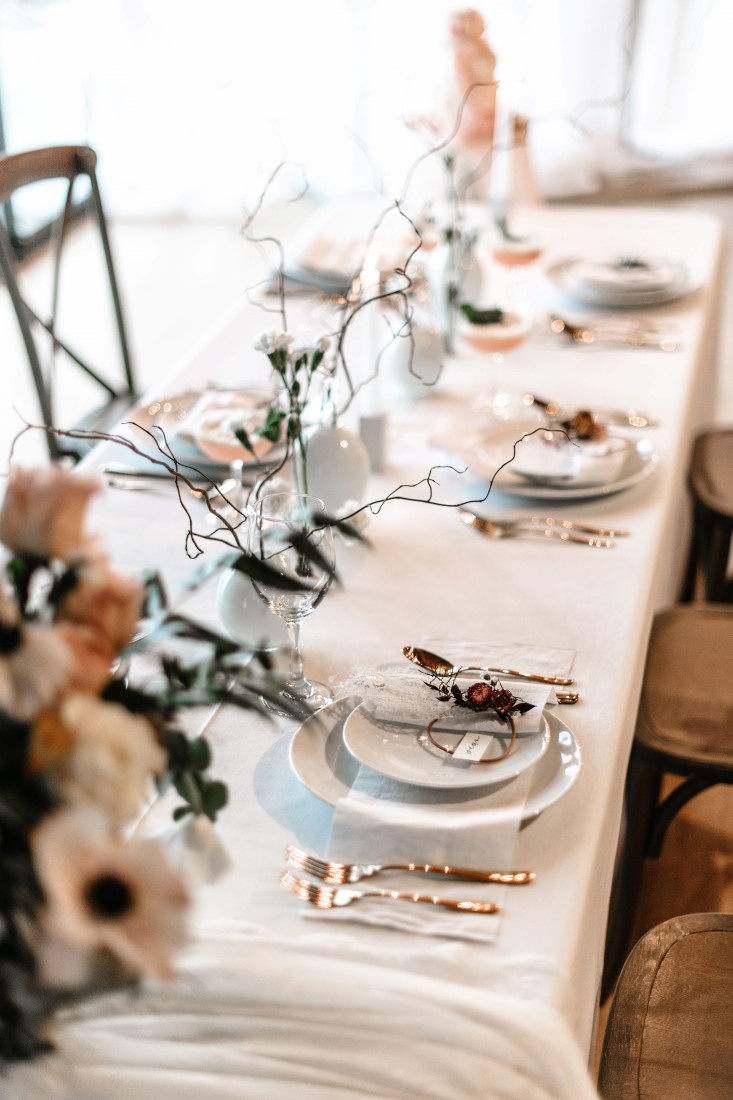 Love Letters at Dolphin's Resort Reception Table by Bezaire Events